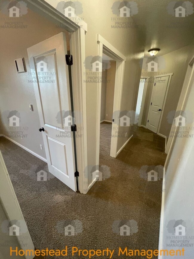 Building Photo - 168