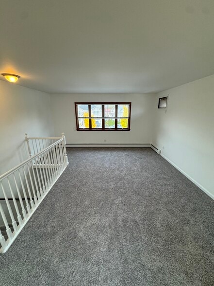 Living Room - 3264 Spencer Dr