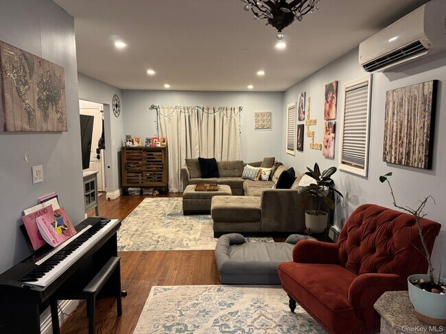 Building Photo - 48 Jefferson Rd