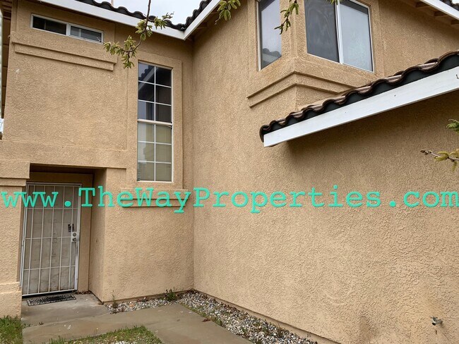 Building Photo - 14566 Foothill Rd