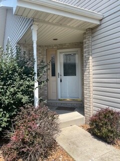 Building Photo - 1702 Beech Dr