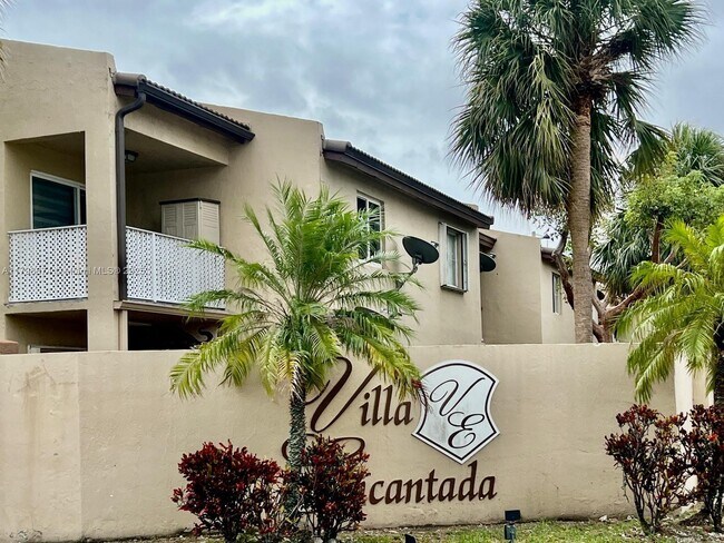 Building Photo - 15711 SW 137th Ave