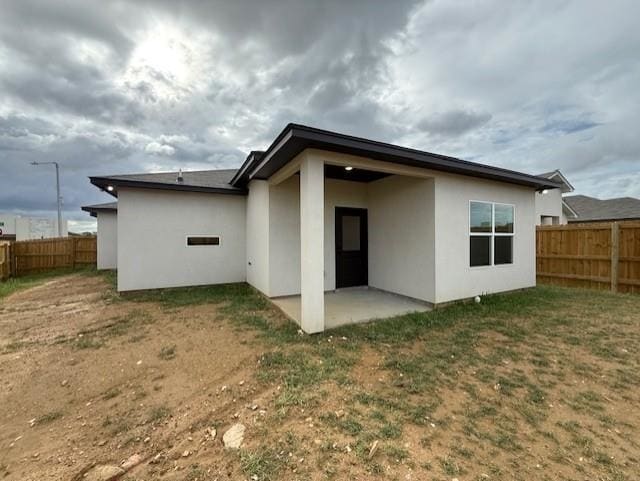 Building Photo - 5305 Aceituno Dr