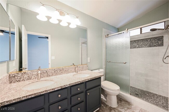 Building Photo - 875 Wallach Ave