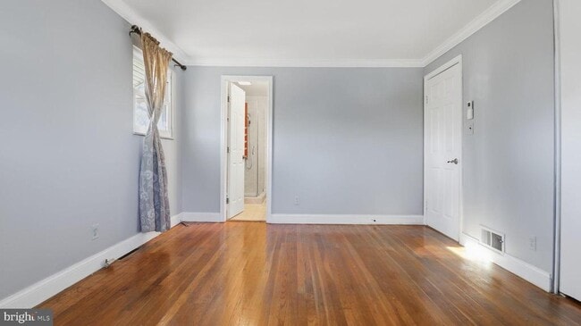 Building Photo - 1703 Tioga Rd