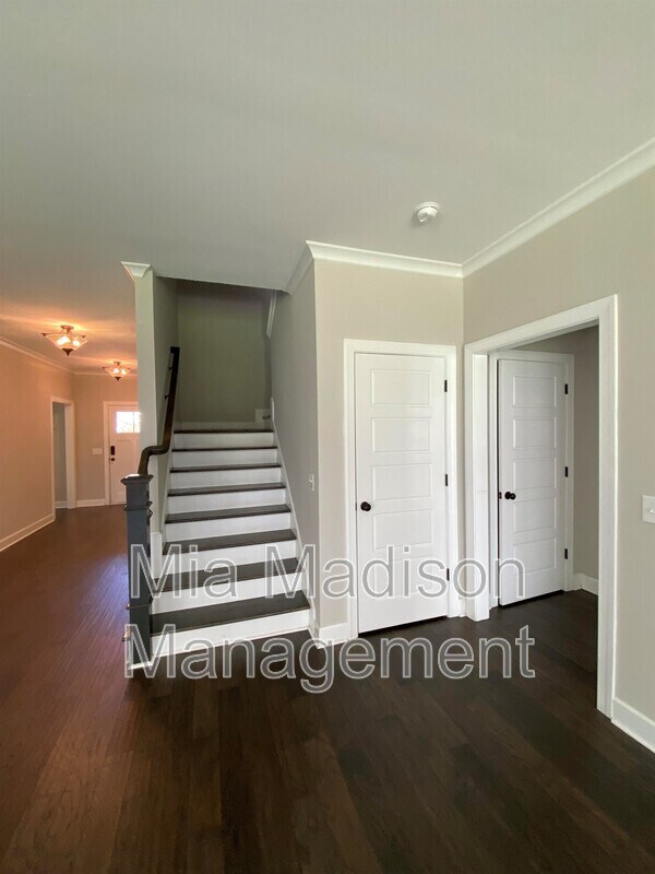 Building Photo - 54 Misty Marsh Dr