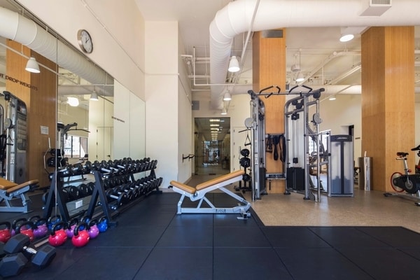 Building Photo - Le Triomphe