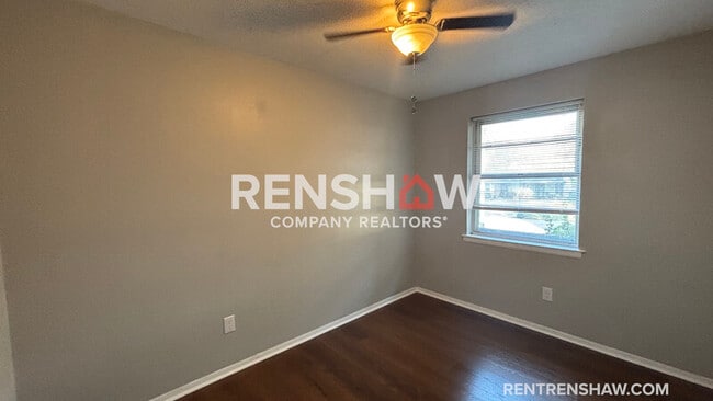 Building Photo - 3667 Southland St