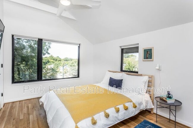 Building Photo - 123 Idlewild Ave