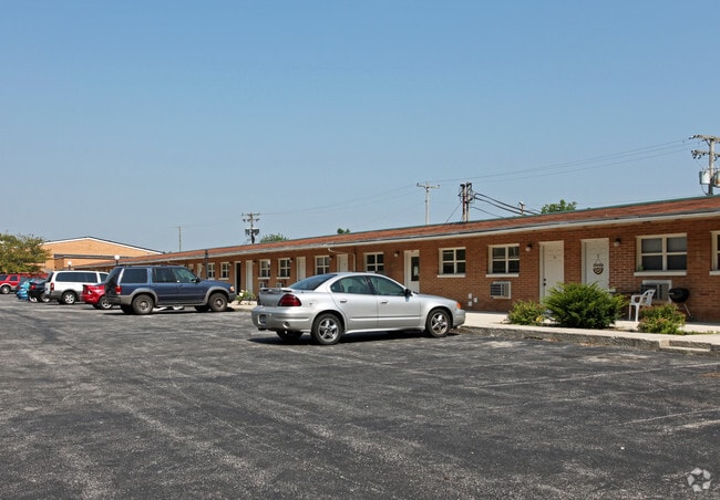 Building Photo - 11315 Columbus Ave