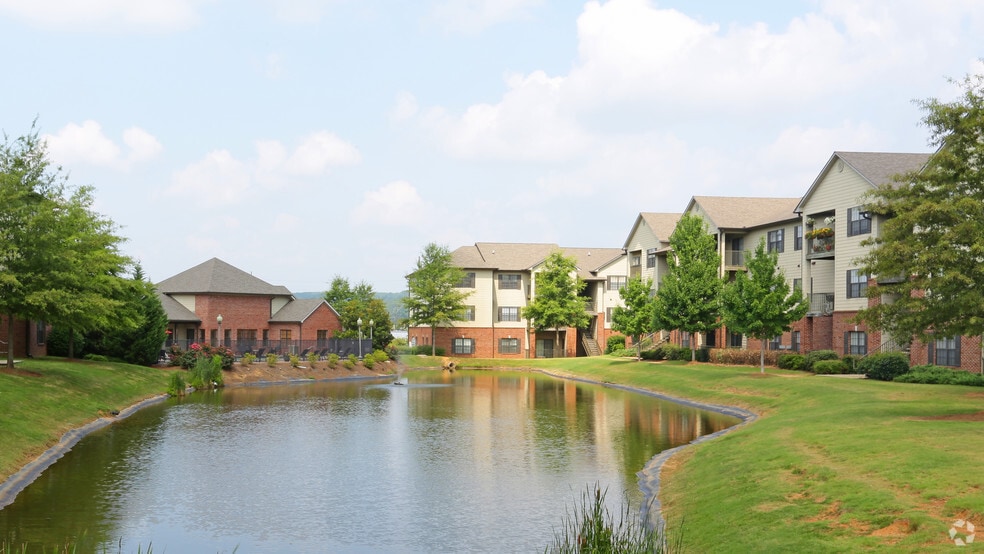 The Oaks of St. Clair Moody, AL Apartment Finder