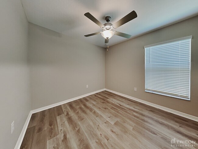 Building Photo - 7030 Wiseman Run Dr