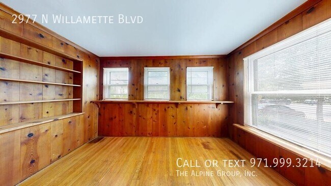 Building Photo - 2977 N Willamette Blvd