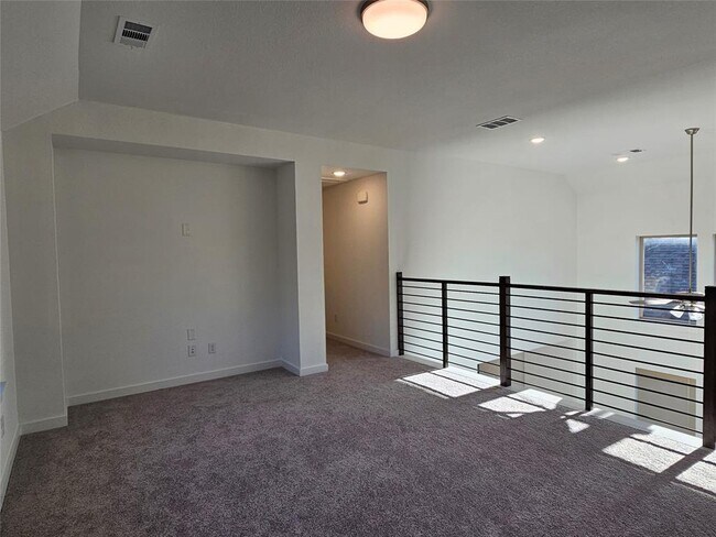 Building Photo - 641 Pecan Bottom Trail