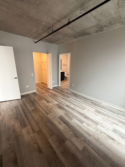 Building Photo - 111 W Polk St