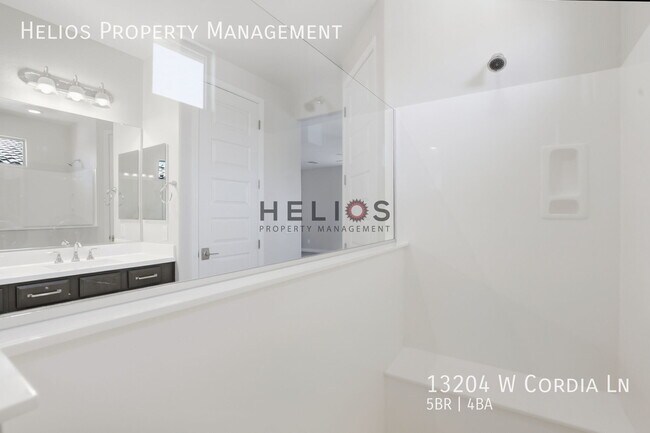 Building Photo - 13204 W Cordia Ln
