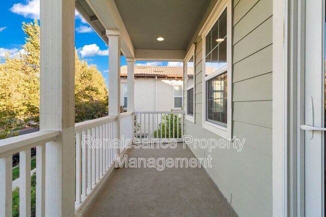 Building Photo - 638 W Gravino Dr