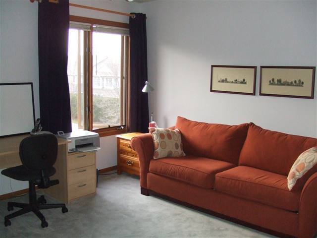 Building Photo - 236 Westside Dr