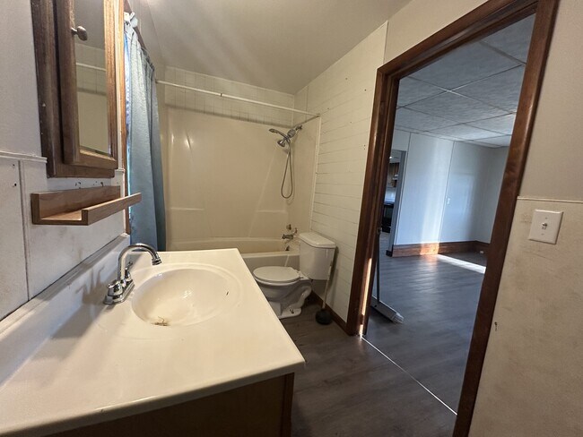 Building Photo - 6640 E Carson City Rd