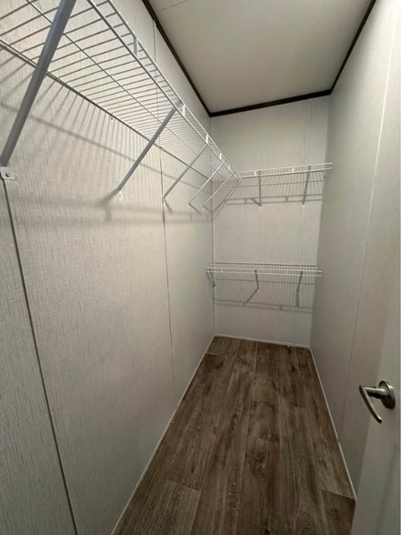 Building Photo - 10301 SE 29th St