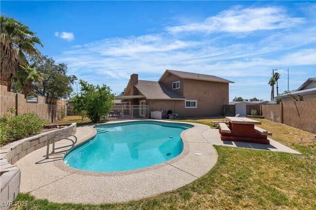 Primary Photo - 7604 Charles Conrad Cir