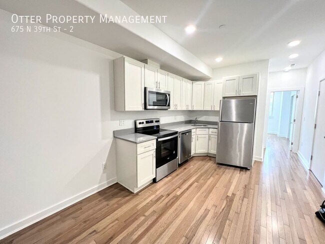 Building Photo - 675 N 39th St