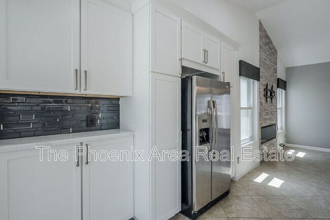 Building Photo - 3778 E Acoma Dr