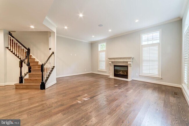 Building Photo - 1472 Carrington Ridge Ln
