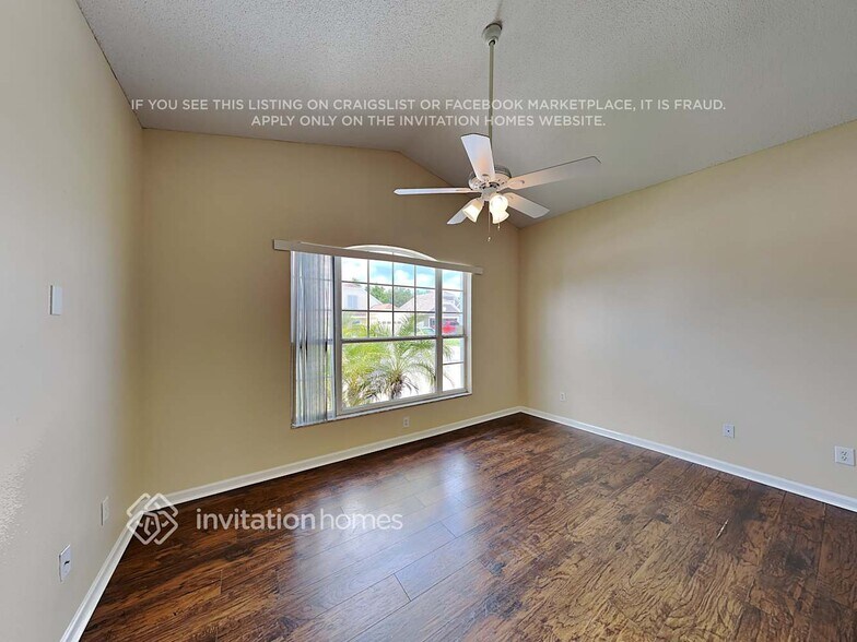 Building Photo - 129 Rollins Dr