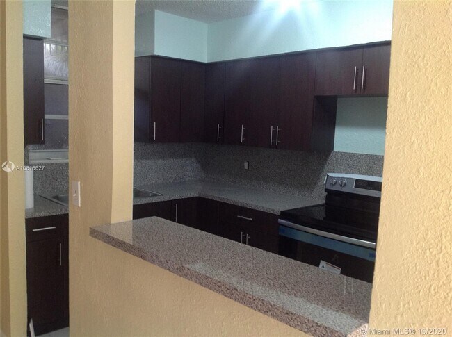 Building Photo - 6153 SW 69th St