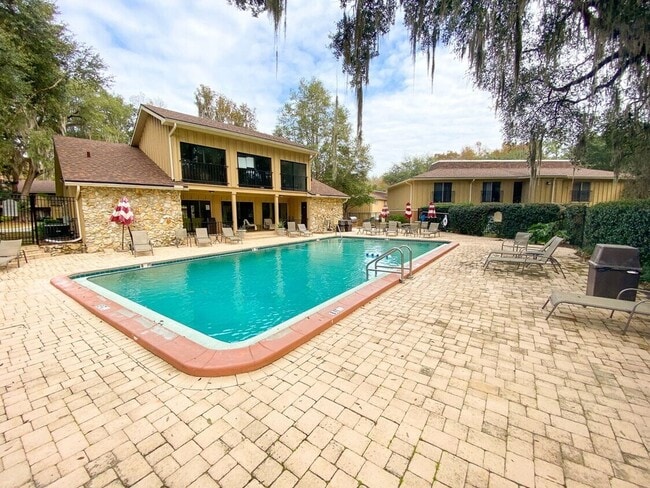 Building Photo - Hawthorne Reserves -  1bdrm/1bath