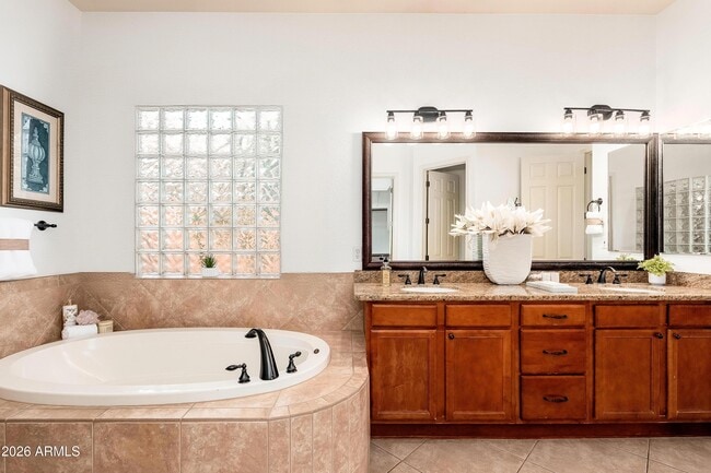 Building Photo - 4463 S Wildflower Pl