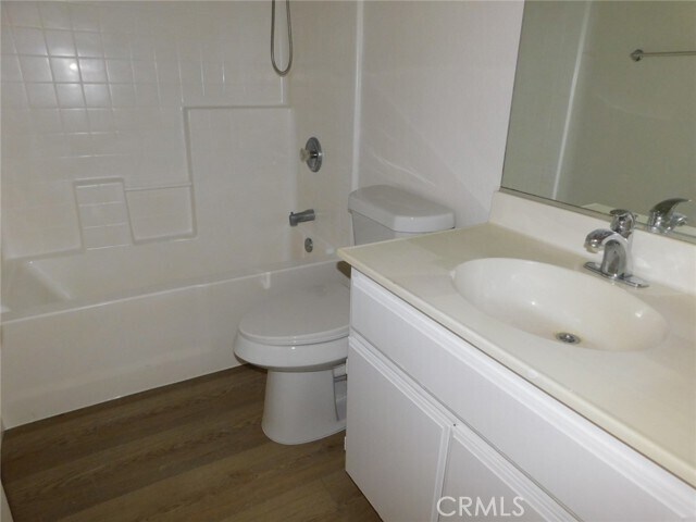 Building Photo - 11765 Winewood St