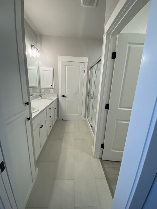 Building Photo - 3769 Durst St