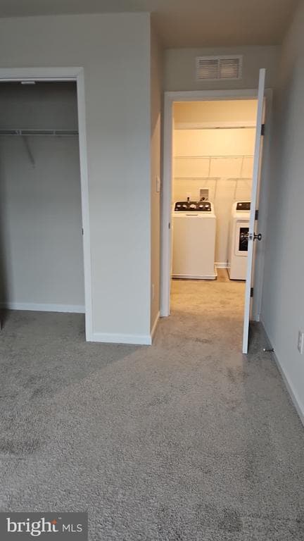 Building Photo - 30 Elliot Ln