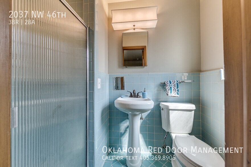 Building Photo - 2037 NW 46th St