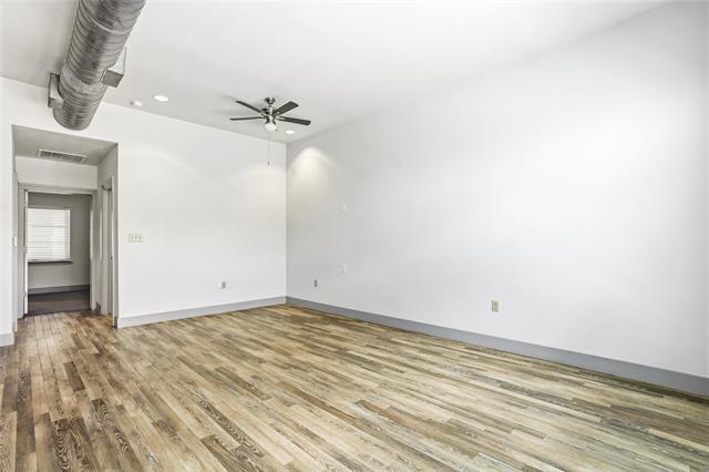 Building Photo - 1124 Galveston Ave