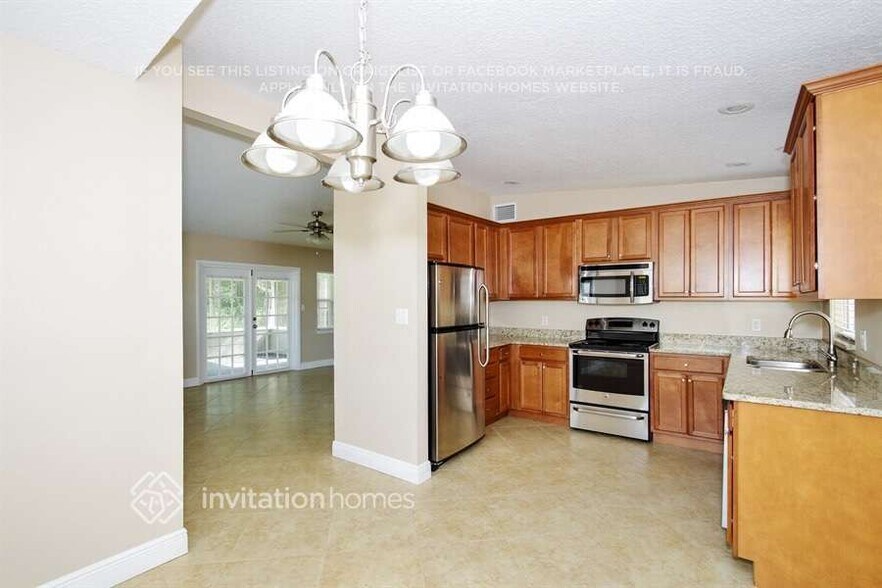 Building Photo - 3451 Australian Cir