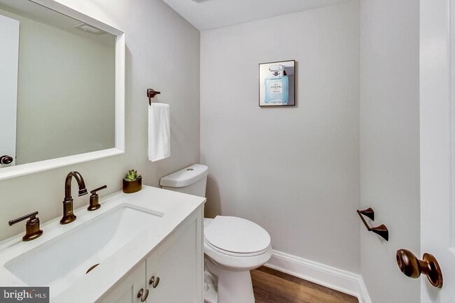 Building Photo - 8530 Monticello Ave