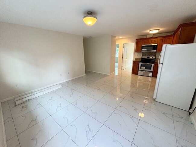 Building Photo - 118 Kaloko Lane