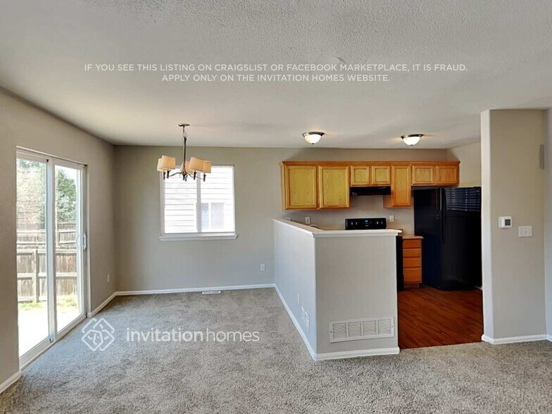 Building Photo - 14378 E 47th Dr