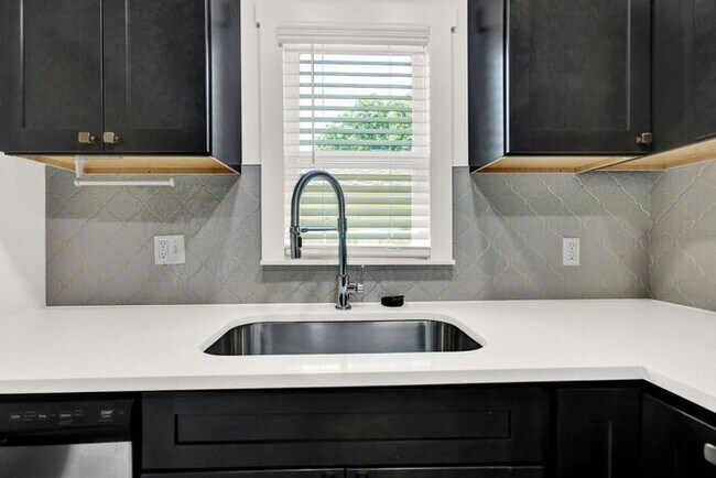 Building Photo - Fully Renovated Home in Kendall Whittier – Designer Finishes + Prime Location