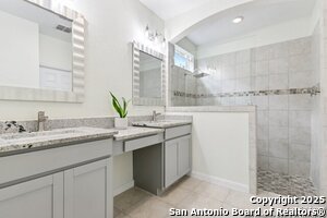 Building Photo - 8732 Stackstone