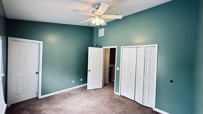 Building Photo - Elegant 2 Master Suite Townhome with Disne...