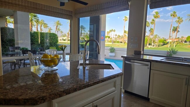 Building Photo - 75105 Spyglass Dr