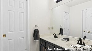 Building Photo - 2455 Old Well Dr