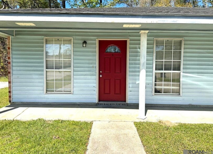 Building Photo - 114 Mallard Dr