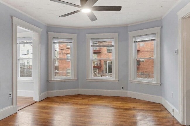 Building Photo - 1 Wentworth Ter