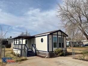 Building Photo - Fully Remolded Mobile Home