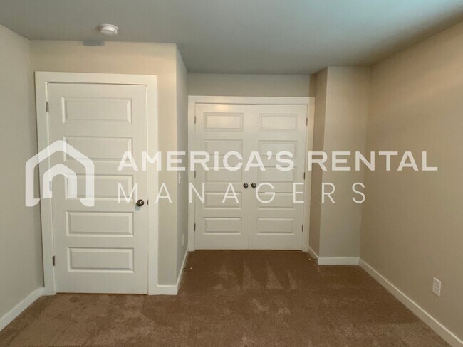 Building Photo - Home for Rent in Jemison, AL... Available ...